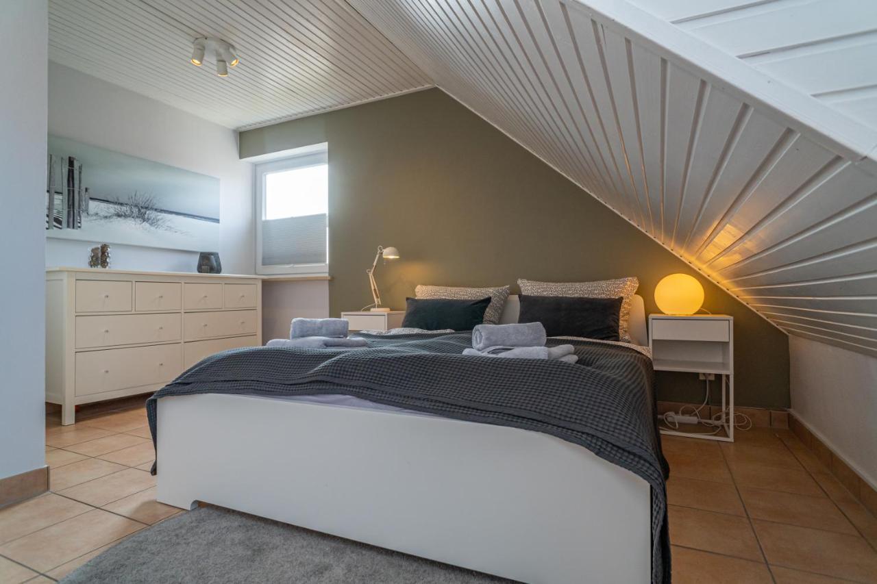 Große Wohnung in perfekter Lage mit Balkon! Westerland Exterior foto